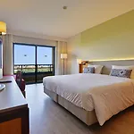 Algarve By Ihg 4* البوفيرا