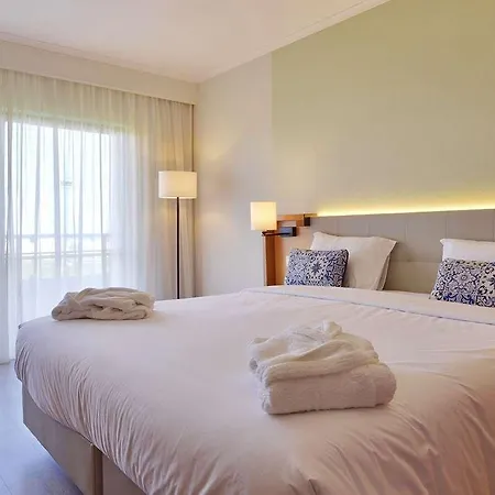Algarve By Ihg 4* البوفيرا