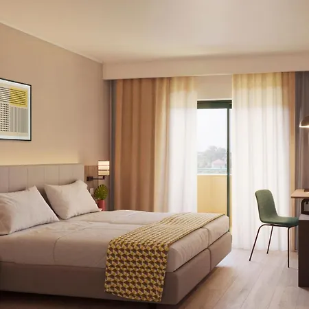 Algarve By Ihg 4* البوفيرا