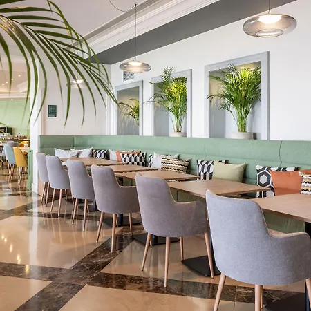 מלון Algarve By Ihg אלבופיירה
