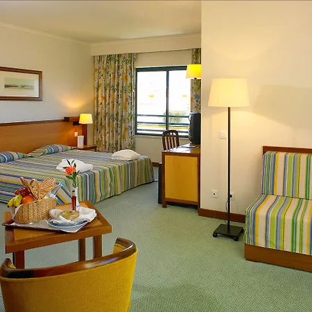 Algarve By Ihg 4* البوفيرا