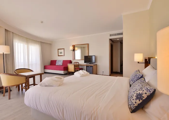 Hotel Algarve By Ihg Albufeira